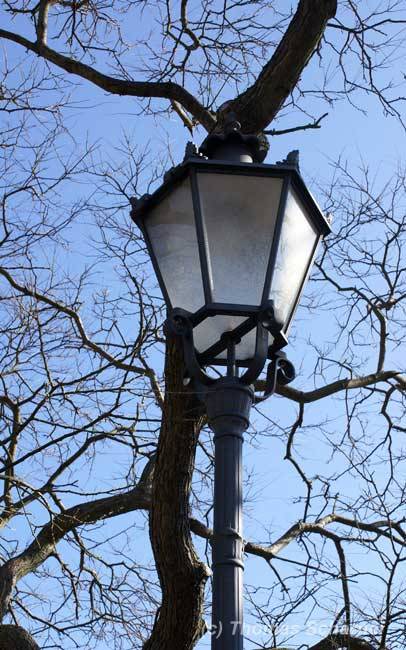 klassische Straßenlampe in Magdeburg