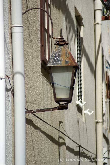Wandlampe in der Stadt Pag auf Insel Pag