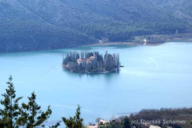 Insel Visovac mit Franziskanerkloster Insel Visovac mit Franziskanerkloster